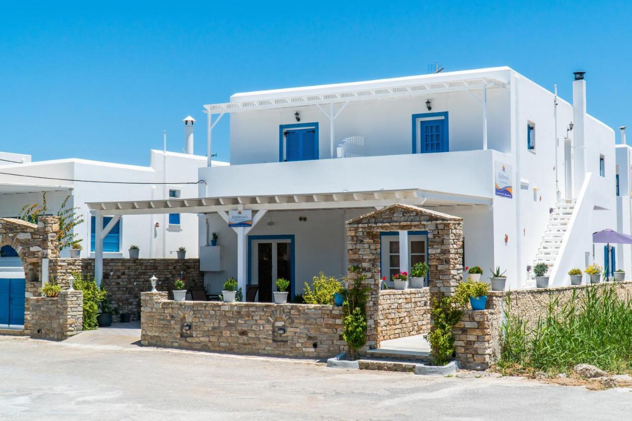 Eleftheria Studios Antiparos ciudad Exterior foto